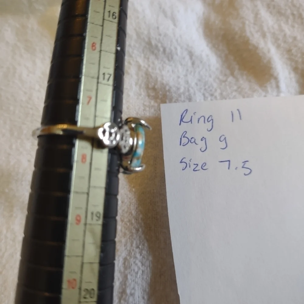 New women's multi colored size 7.5 ring